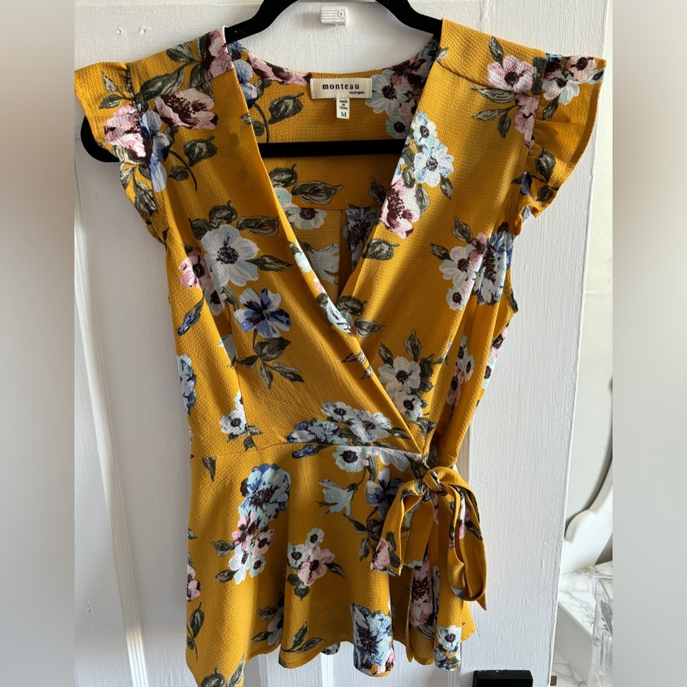 Monteau - Peplum Blouses - M